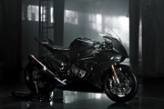 BMW HP4 Race Spot