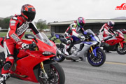 BMW S1000RR  vs Ducati 1299 vs Yamaha YZR-R1