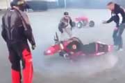 Burnout ohne Piloten - Fang das Bike