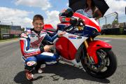 Casey Stoner vor Honda R [.]