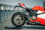 Ducati 1199 Superleggera [.]