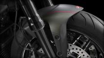 Ducati Diavel Carbon Fen [.]