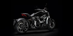 Ducati XDiavel Low Speed [.]