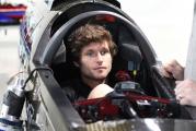 Guy Martin sitzt Probe im Triumph Streamliner