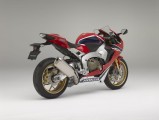 Honda CBR1000RR Fireblad [.]