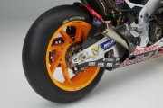 Honda RC213v mit Dani Pe [.]