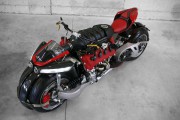 Lazareth LM847 V8