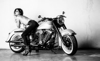 Rebecca Gobbi mit Harley