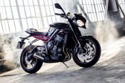 Triumph Street Triple 20 [.]