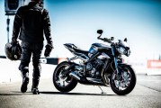 Triumph Street Triple 20 [.]