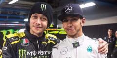 Valentino Rossi und Lewis Hamilton