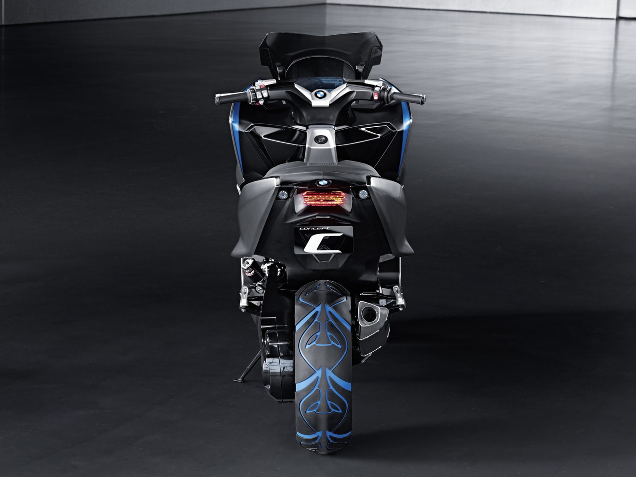 2010 BMW Big Scooter Concept C