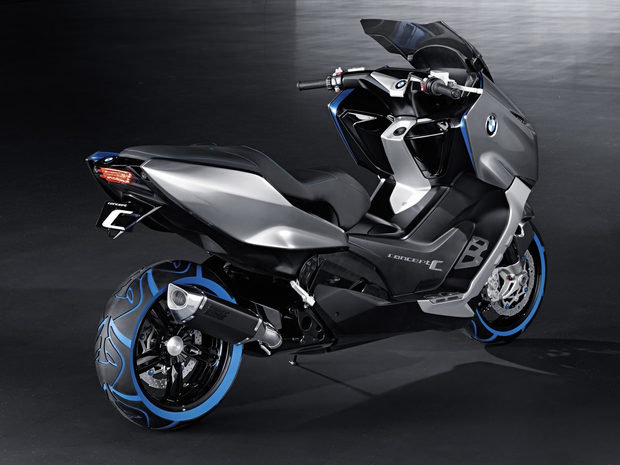 2010 BMW Big Scooter Concept C