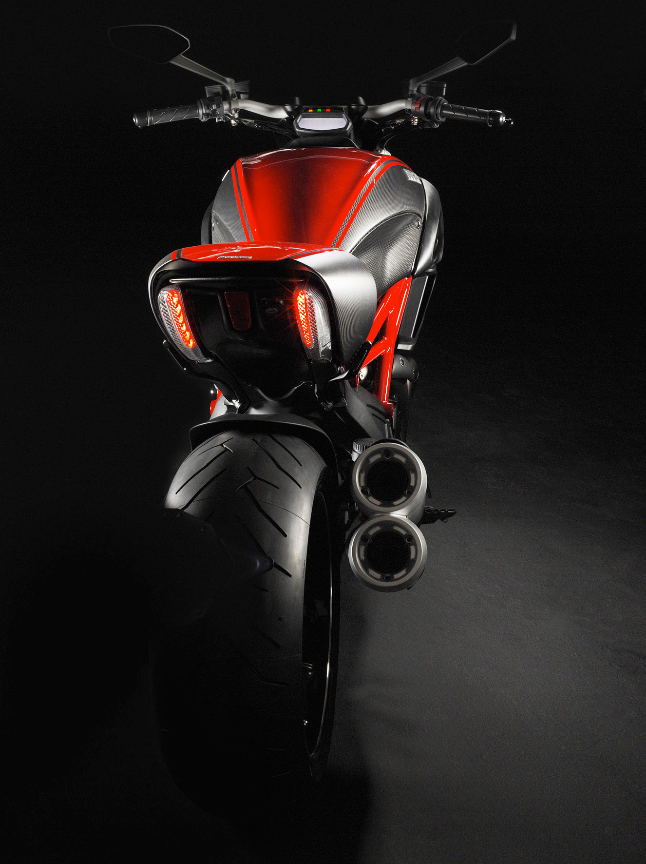 2011 Ducati Diavel - Cruiser