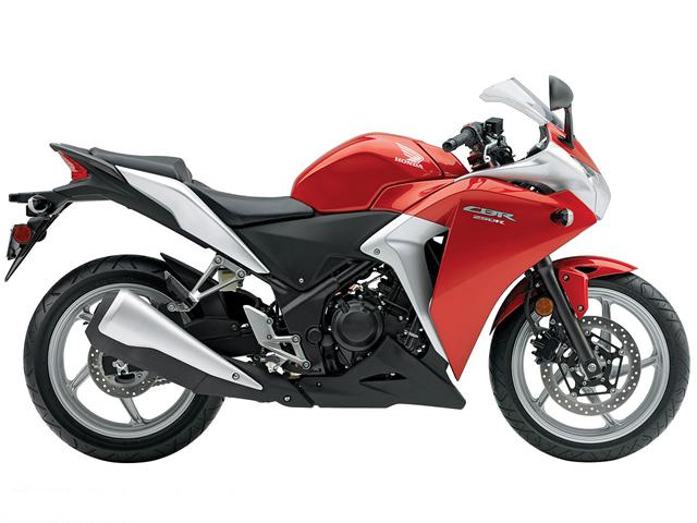 2011 Honda CBR250R mit ABS