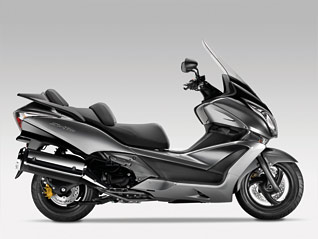 2011 Honda SW-T600 Big Size Luxus Scooter