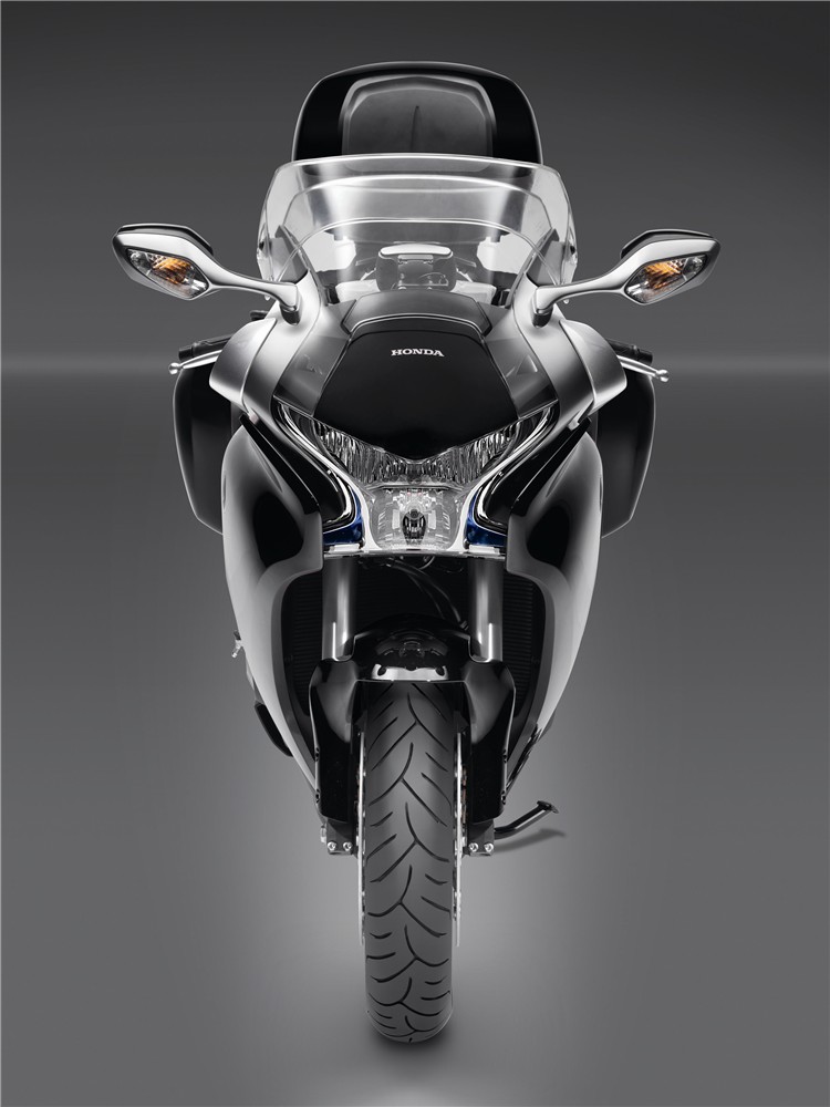 2011 Honda VFR1200 ABS in schwarz silber