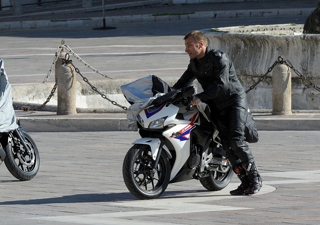 Honda CB500R CB500R und CB500X beim Spotdreh in Italien