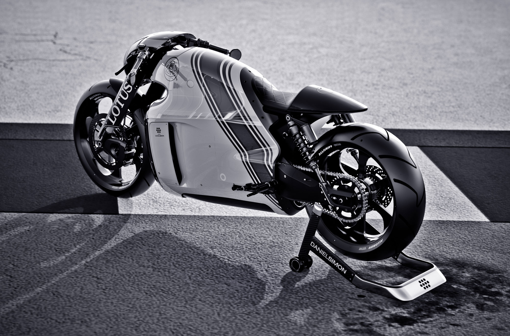 Lotus Motorcycles C-01 mit 200PS