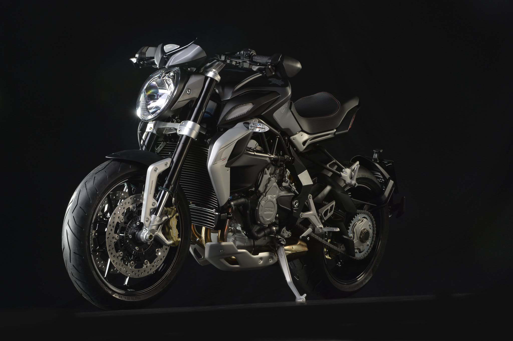 MV Agusta Brutale Dragster 800