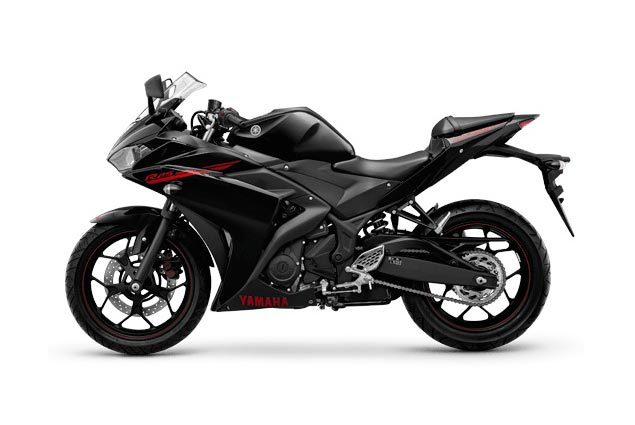 2014 Yamaha YZF-R25 schwarz