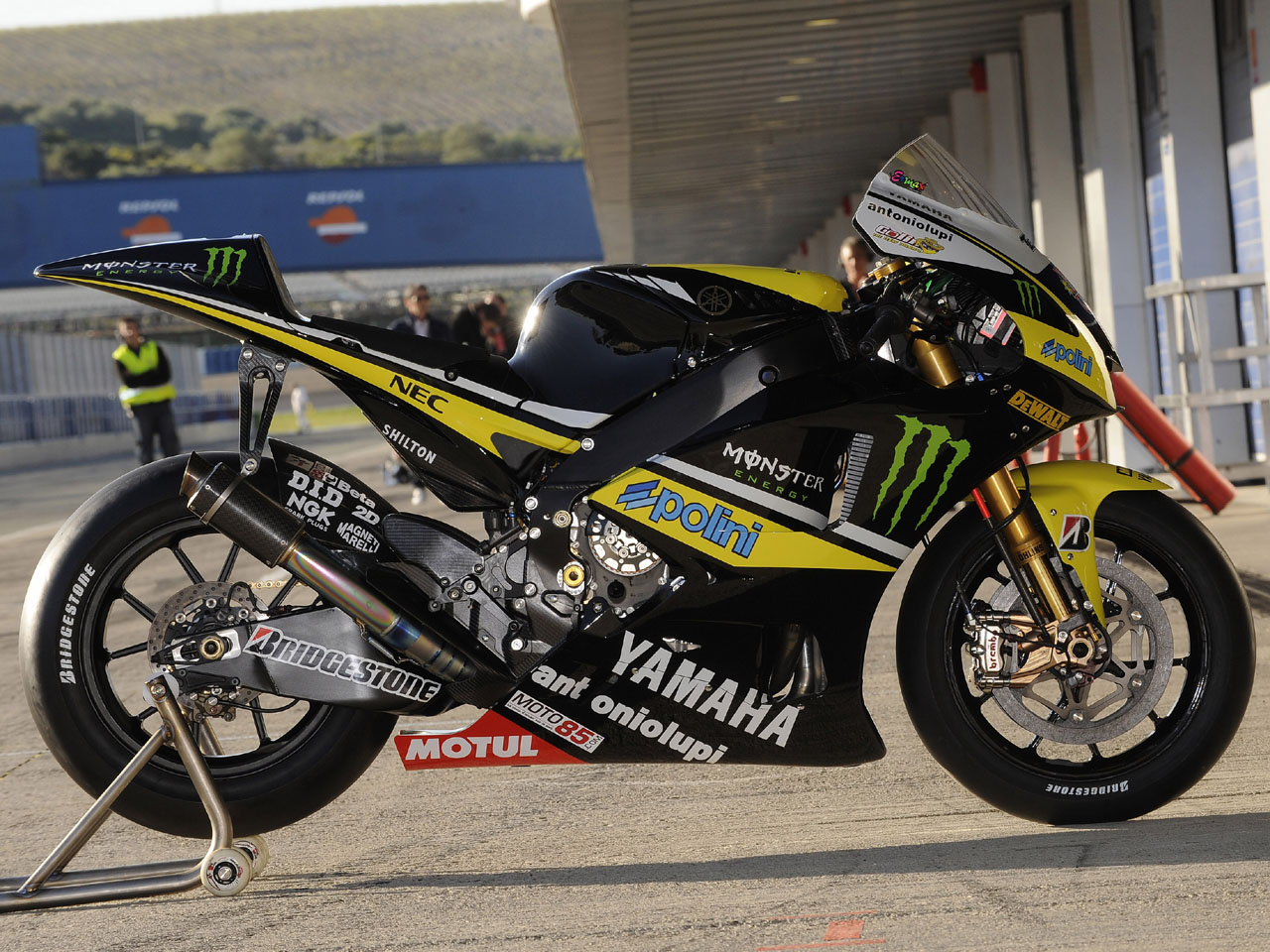 Monster Yamaha 2009