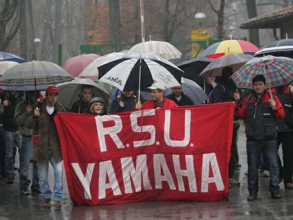 Yamaha Arbeiter Protestieren bei Monza Rally