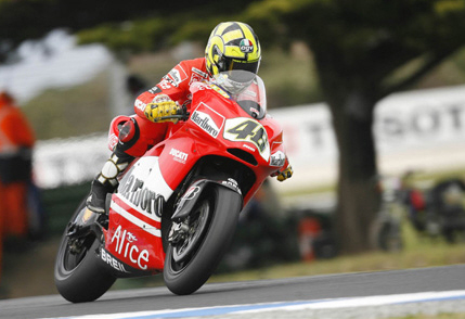 Valentino wechselt 2011 zu Ducati