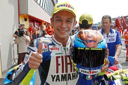 Valentino Rossi Genesung