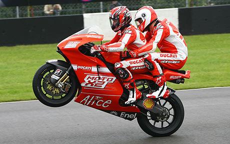 2008 Randy Mamola mit Prinz Harry in Donington