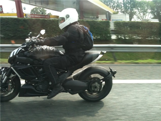 Ducati Diavel Spyshot