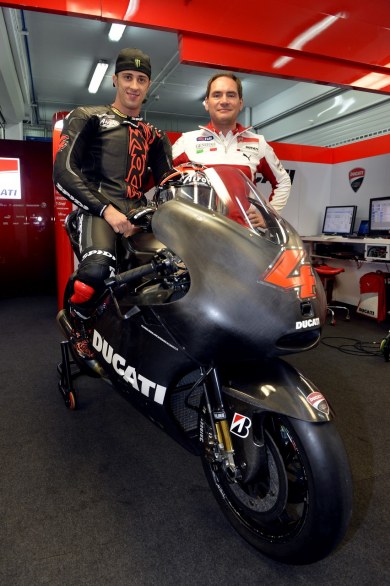 2012 Andrea Dovizioso Test Ducati D16 in Valencia