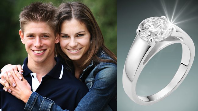 Casey Stoner schenkt seiner Adriana einen Ring