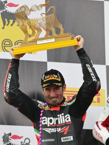 Max Biaggi ist neuer Superbike Weltmeister 2012