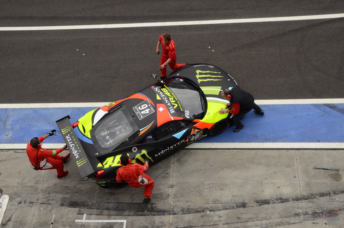 Valentino Rossi im Ferrari 458 bei Blancpain Endurance